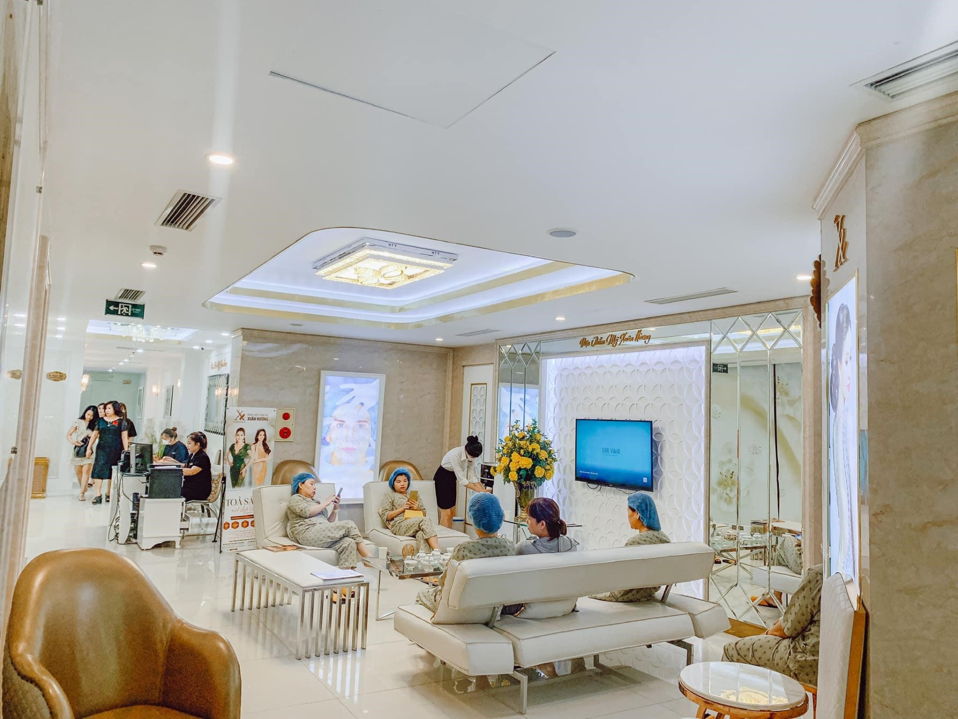 Làm đẹp đón tết, Bệnh viện Thẩm mỹ Xuân Hương trợ giá sốc đến 80% - ảnh 5