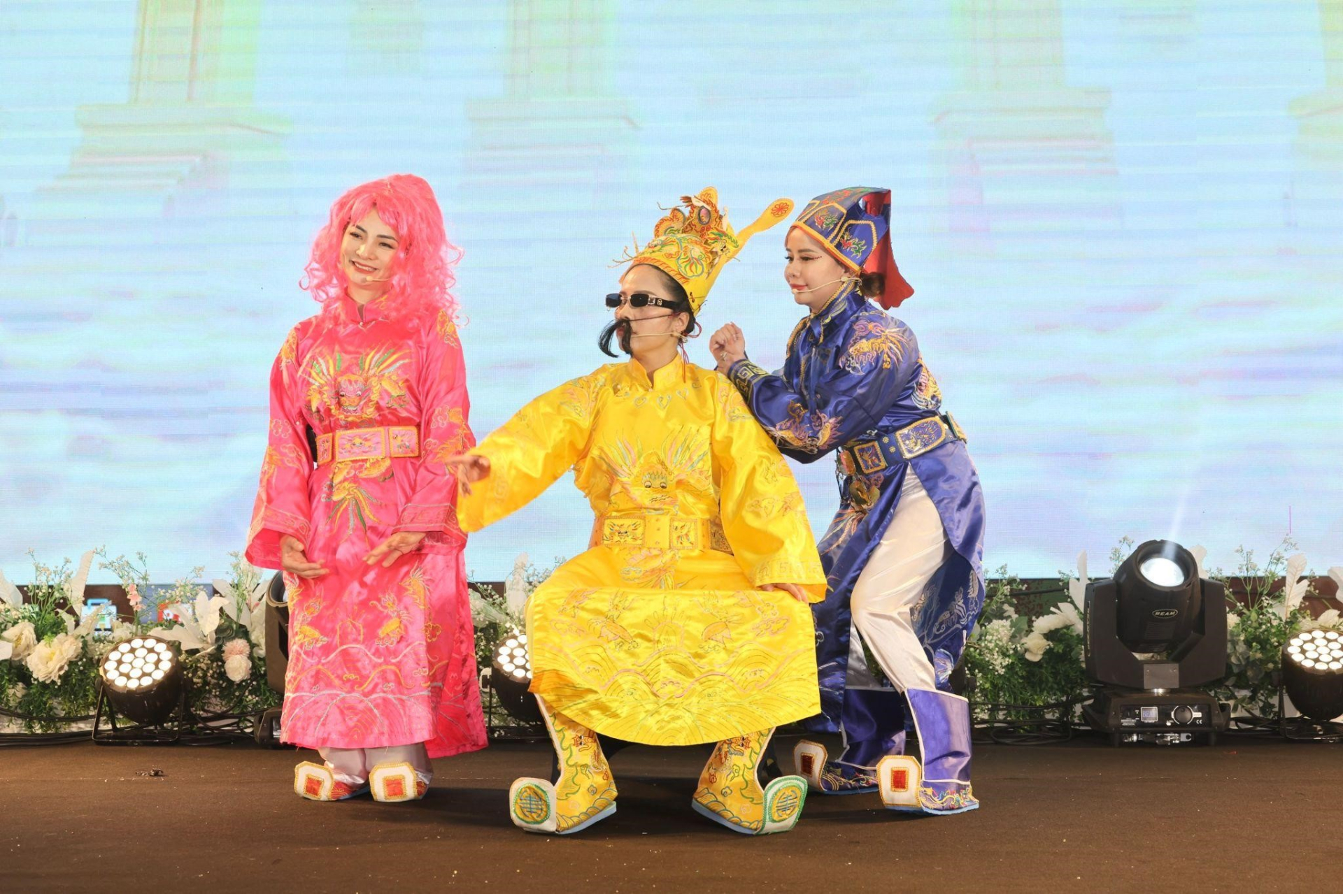 Táo quân Happy Women 2022: Ấn tượng, đa sắc - ảnh 2