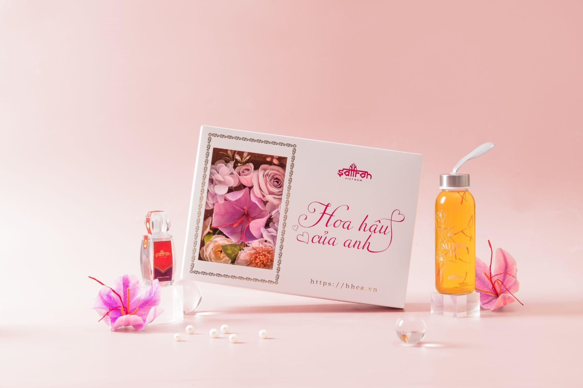 Tại sao set quà “Hoa Hậu Của Anh” bỗng nhiên gây sốt? - ảnh 1