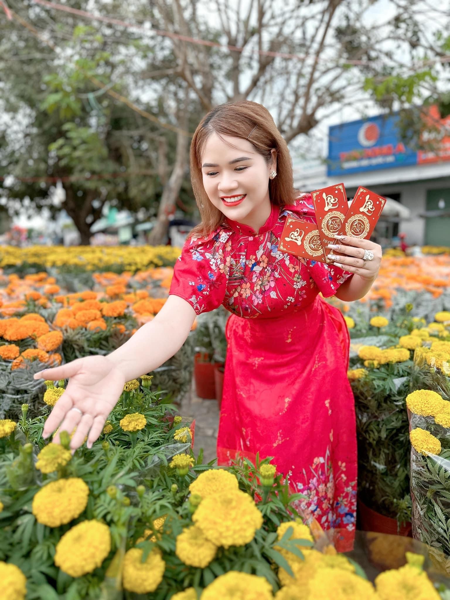 Ca sĩ Nguyễn Kim Cương - Bước khởi đầu gian nan xây dựng thương hiệu Vợ Chồng Song Ca - ảnh 3