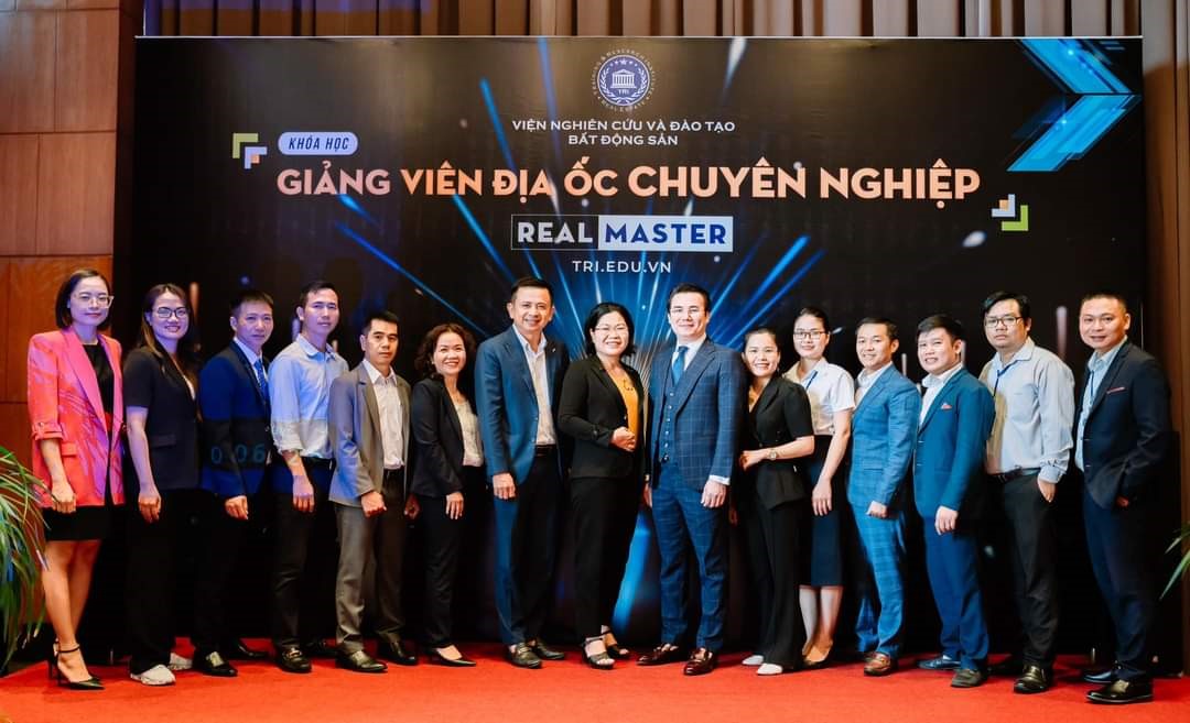Trainer Đỗ Thành Trung giúp hàng ngàn học viên trở nên chuyên nghiệp và phát triển trong Bất động sản - ảnh 2