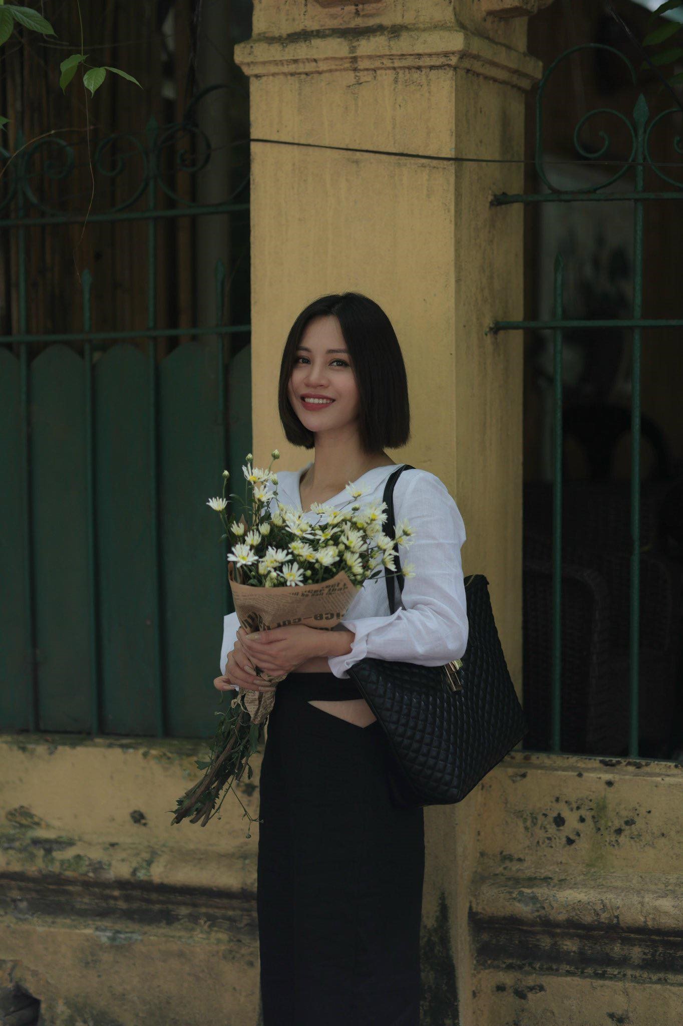 Nguyễn Thúy Hằng: Nhà tạo mẫu tóc chuyên nghiệp đam mê truyền cảm hứng - ảnh 2