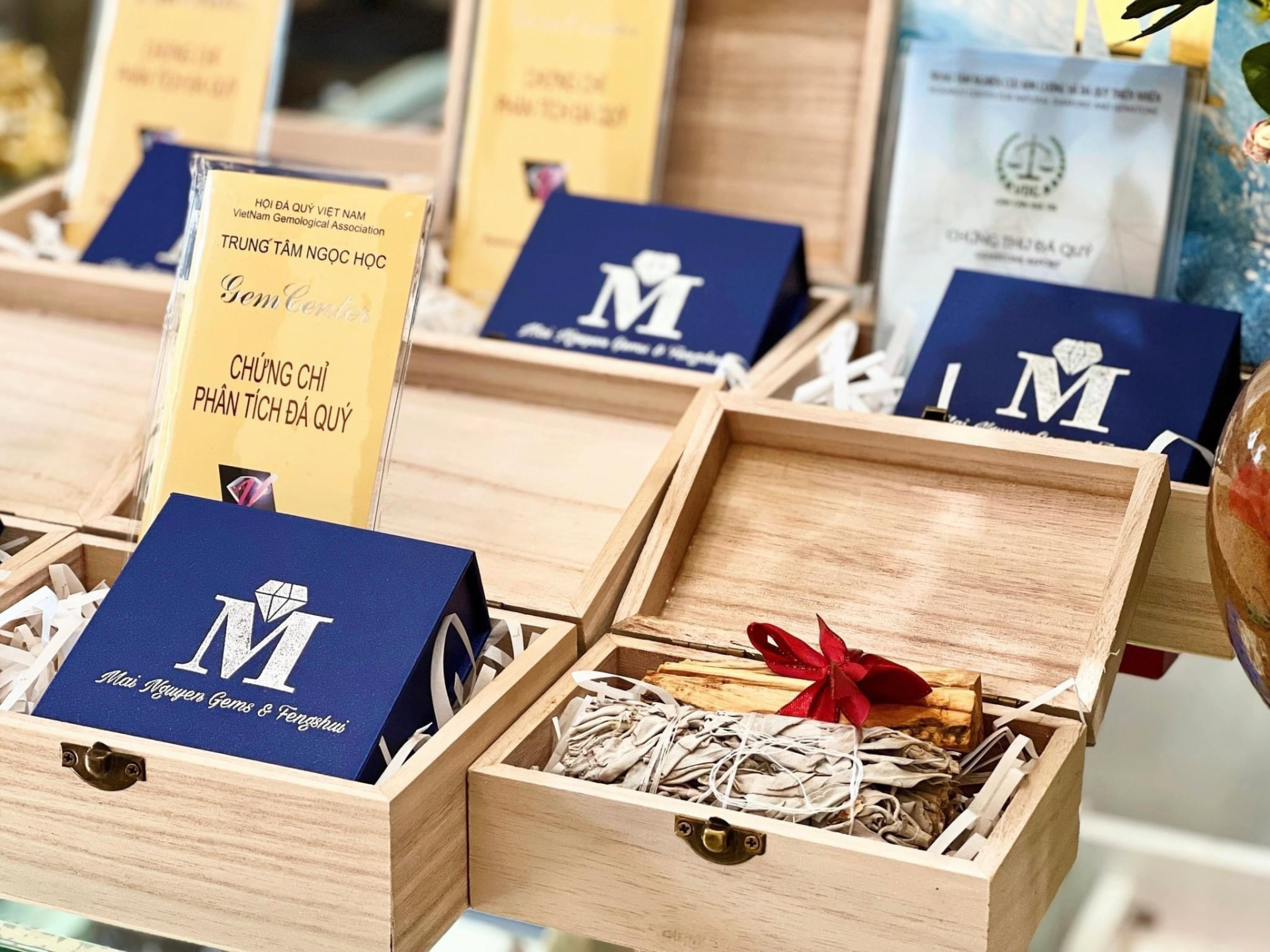 Mai Nguyen Gems & FengShui - Kiến tạo nét đẹp văn hóa Việt - ảnh 1