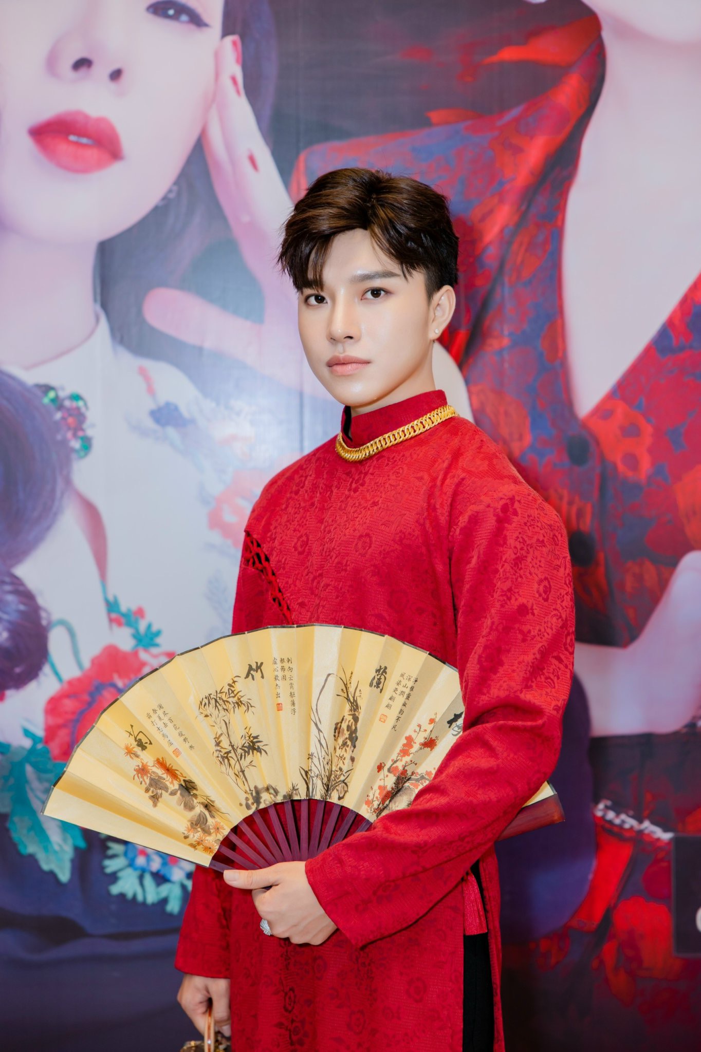 Phương Cao - Đẳng cấp làm đẹp với đôi chân mày 200 triệu đồng - ảnh 1
