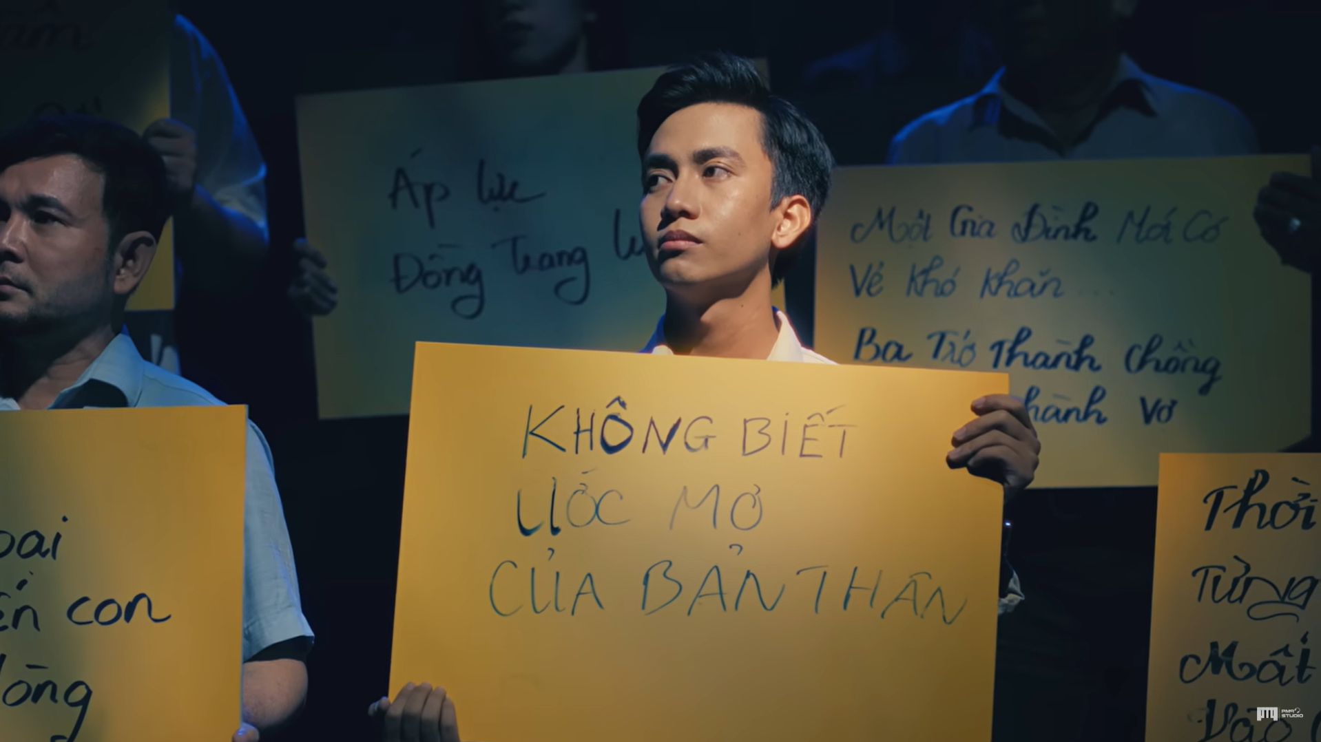 MV Tết của Phan Mạnh Quỳnh và Danisa gây ấn tượng người xem bởi thông điệp tri ân ý nghĩa - ảnh 2