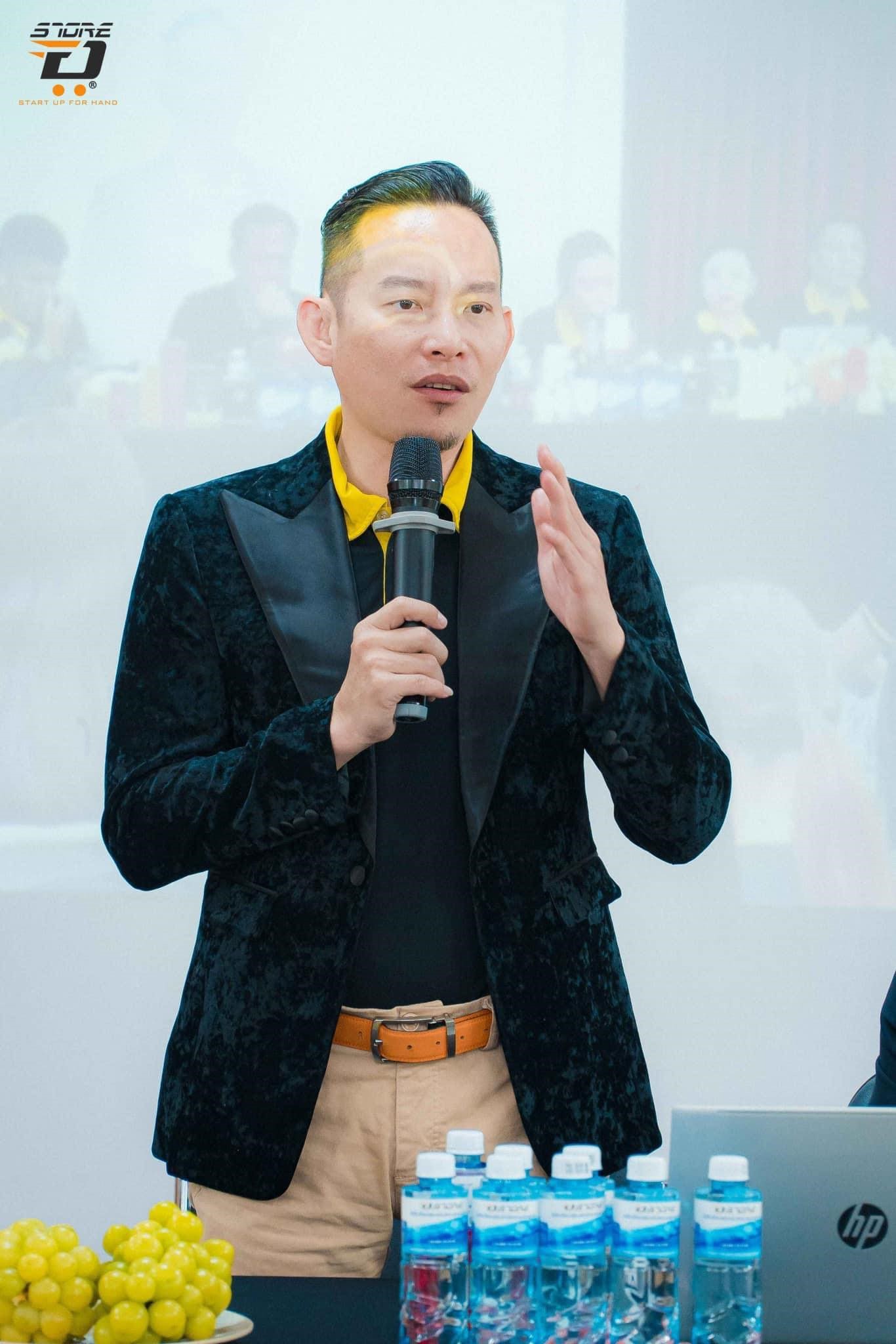 Chủ tịch HĐQT Dgroup Holdings Hồ Huỳnh Duy chia sẻ tầm quan trọng của lãnh đạo trong thời đại mới - ảnh 1