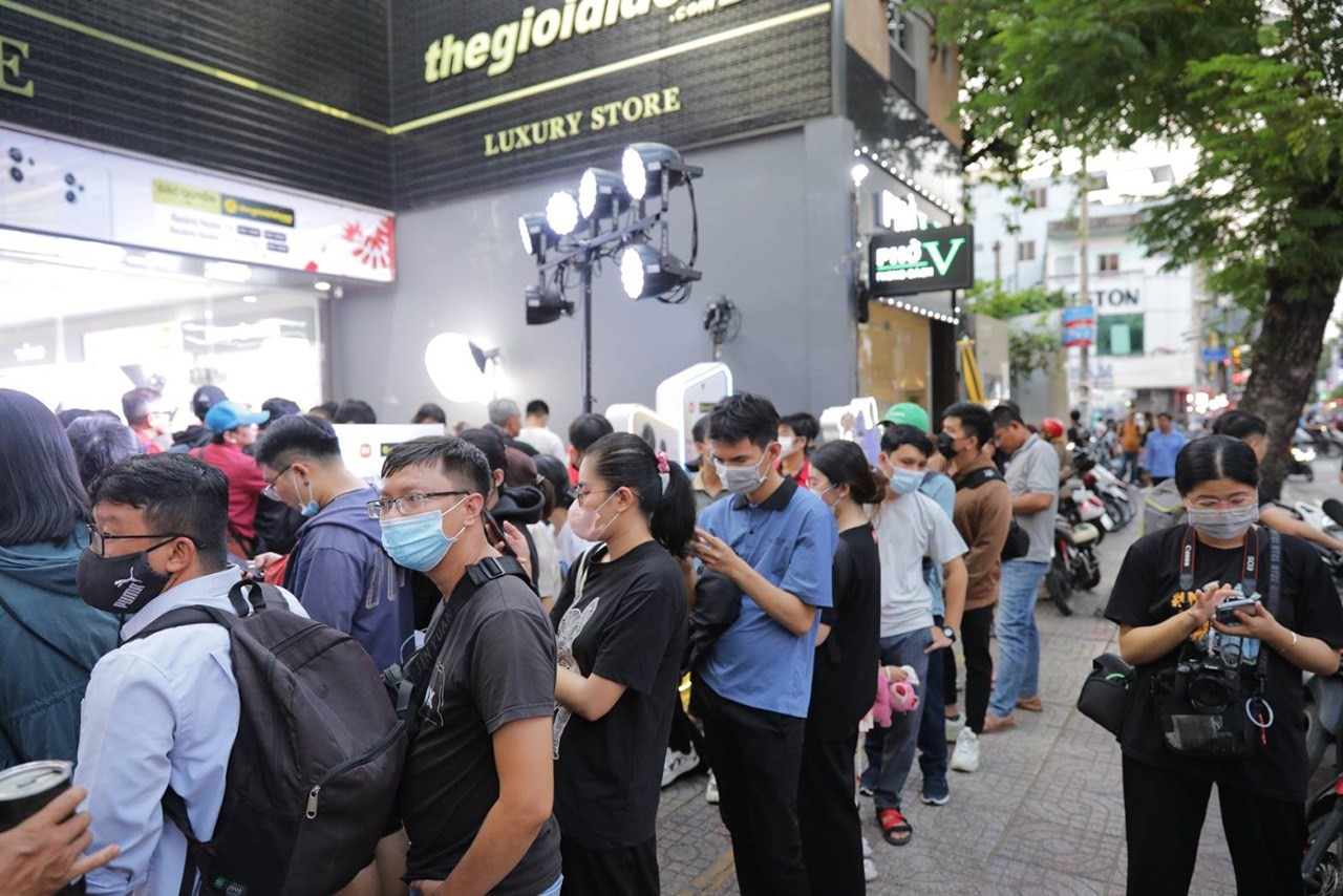 Hơn 25.000 đơn hàng, Redmi Note 13 tiếp tục thiết lập kỷ lục mở bán tại Việt Nam - ảnh 2