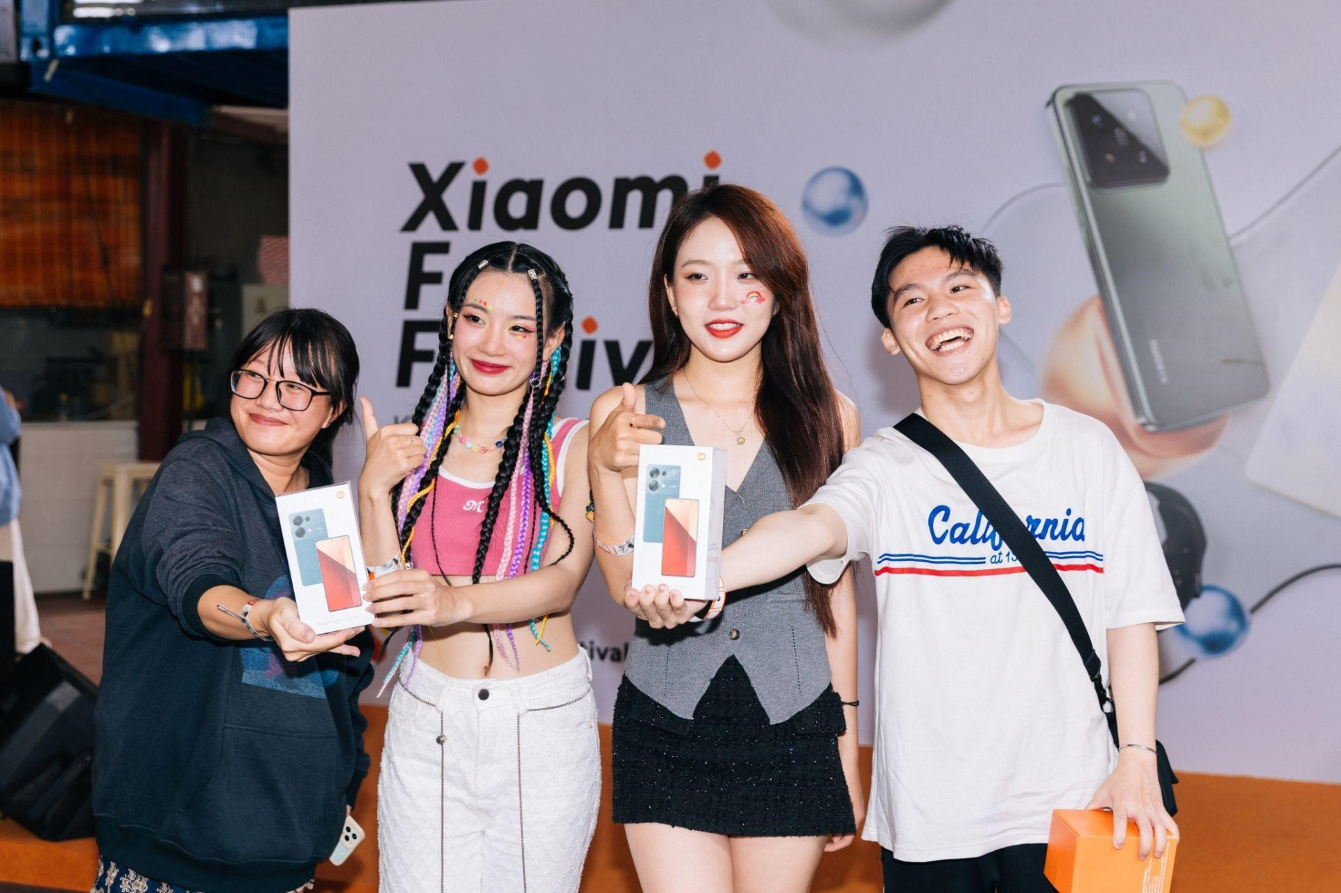 Xiaomi Fans 'quẩy căng đét” tại sự kiện Xiaomi Fan Festival 2024 - ảnh 4