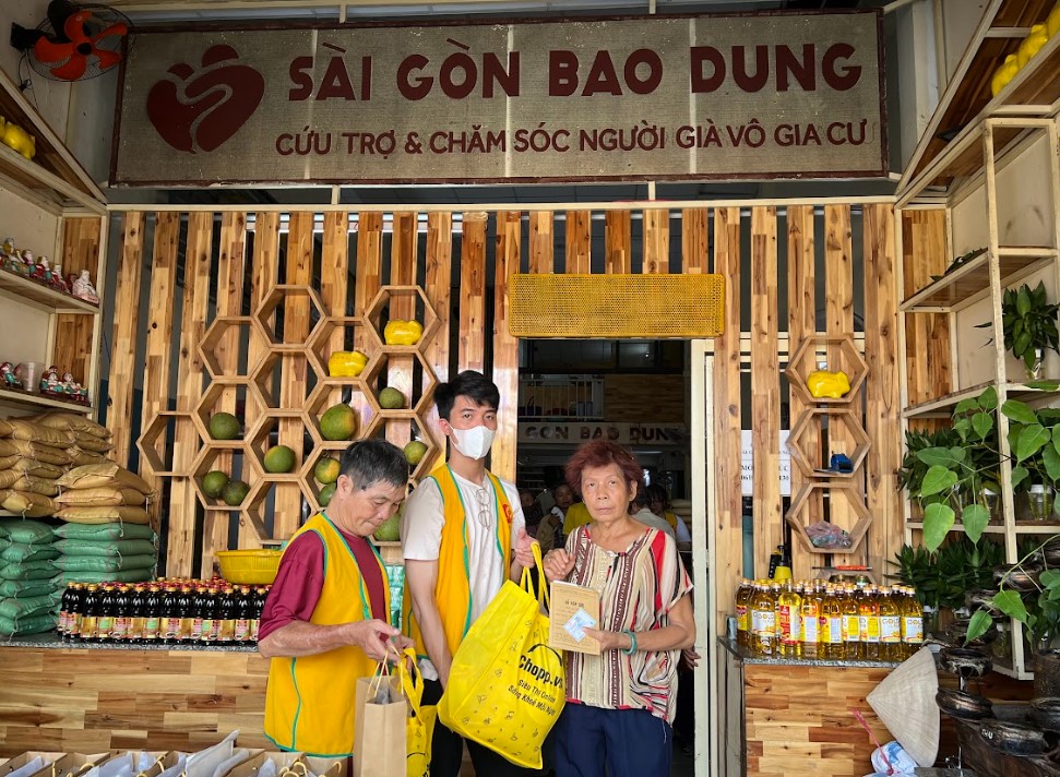 “Tiếp sức mưu sinh”- Mang đến niềm vui cho người cao tuổi của Quỹ từ thiện Trăng Khuyết - ảnh 1