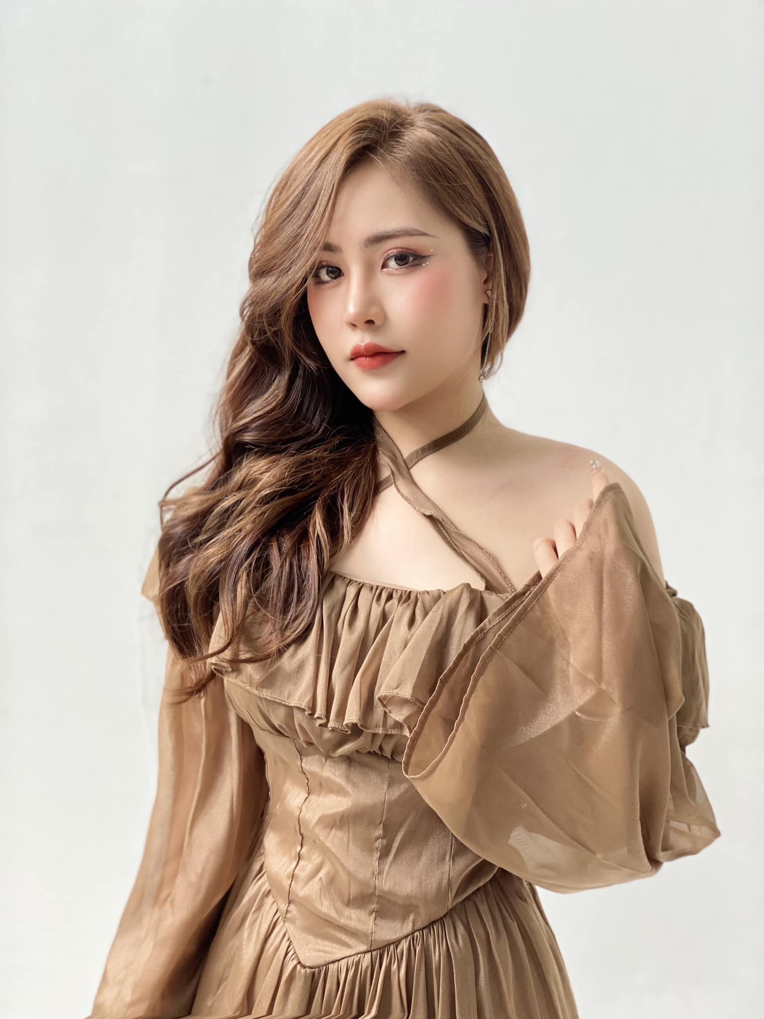 Ngân Ngân chinh phục trái tim cộng đồng mạng bằng giọng ca ngọt ngào sâu lắng - ảnh 3
