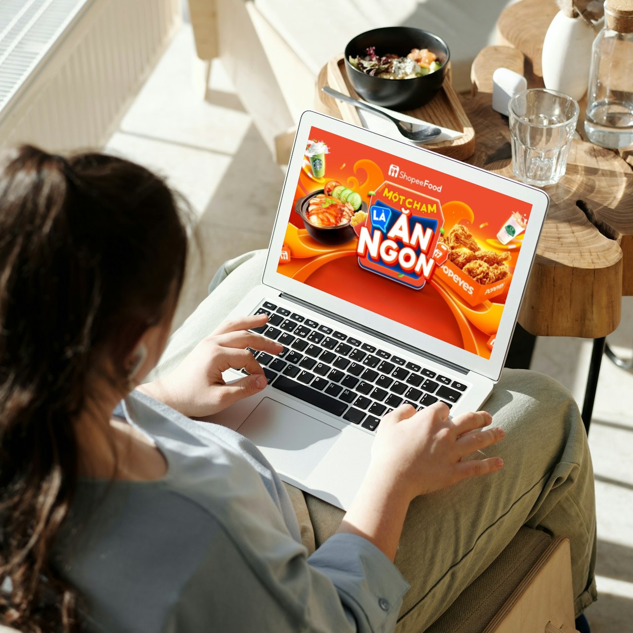 “Phủ cam” online đến offline, ShopeeFood x MONO tạo ra cột mốc mới trên đường đua thương hiệu - ảnh 5