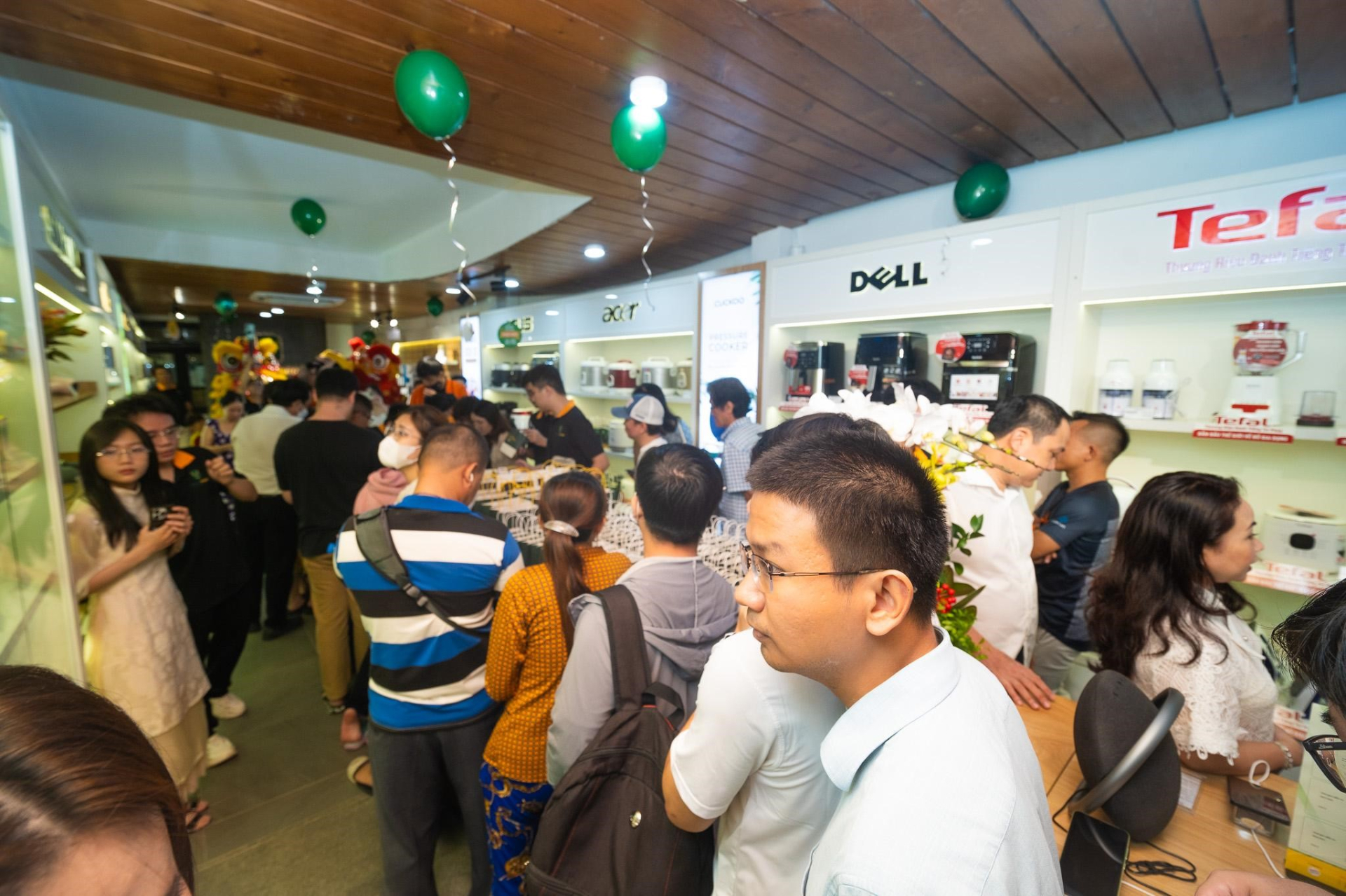 Khai trương cửa hàng Happy Phone đầu tiên tại Quận 10 - ảnh 4