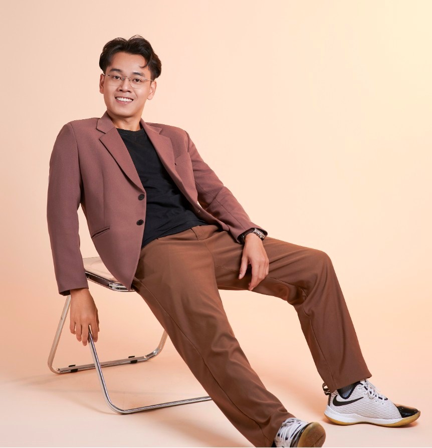 CEO Trần Minh Hiếu - Từ nghèo khó đến biểu tượng doanh nhân truyền cảm hứng - ảnh 1