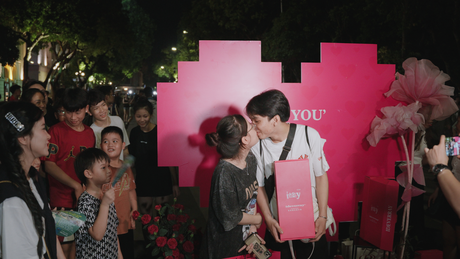 Thương hiệu IDEVERRAY tạo xu hướng tỏ tình “I ID YOU” mới trong giới trẻ Việt Nam - ảnh 5