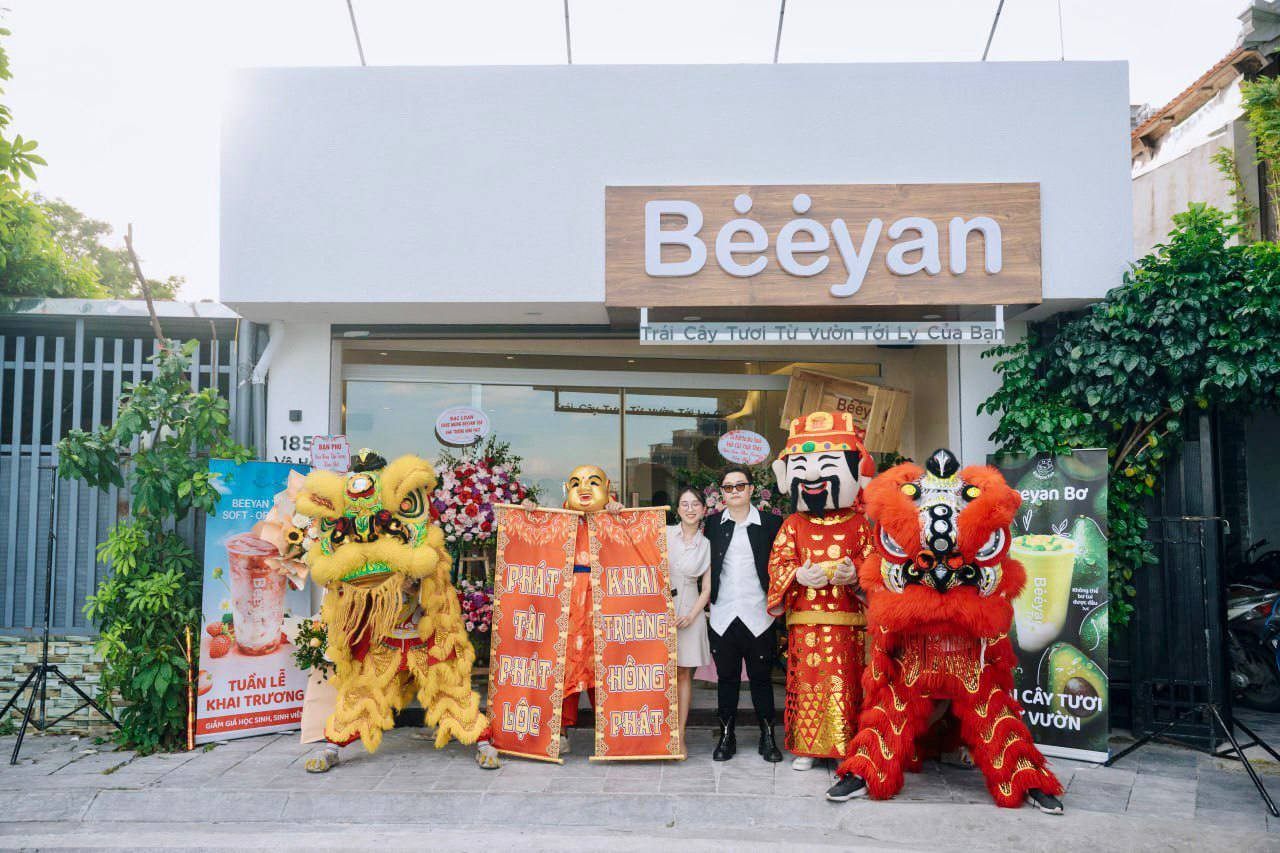 Thực hư chuyện giới trẻ đua nhau check-in thùng trái cây “lơ lửng” cực kì “độc lạ” lần đầu xuất hiện tại Hà Nội - ảnh 4