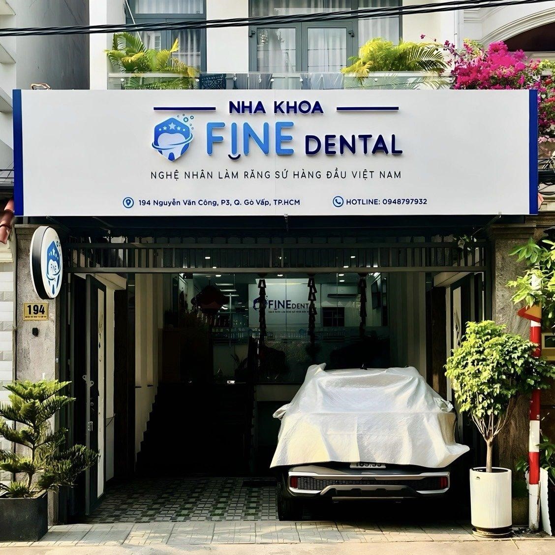 Cải thiện khuyết điểm nụ cười nhờ bọc răng sứ thẩm mỹ tại Nha khoa Fine Dental - ảnh 3