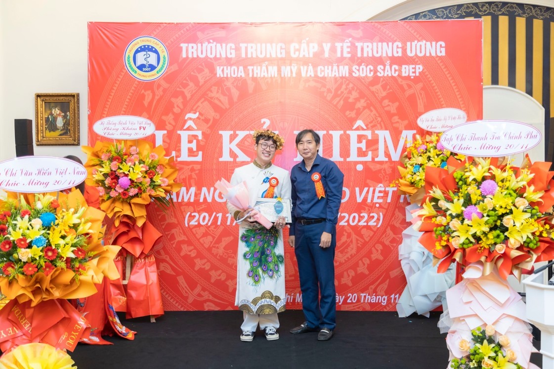 CEO thẩm mỹ Lê Huỳnh Khánh Vinh – chàng CEO trẻ tuổi thành công trong lĩnh vực làm đẹp - ảnh 3