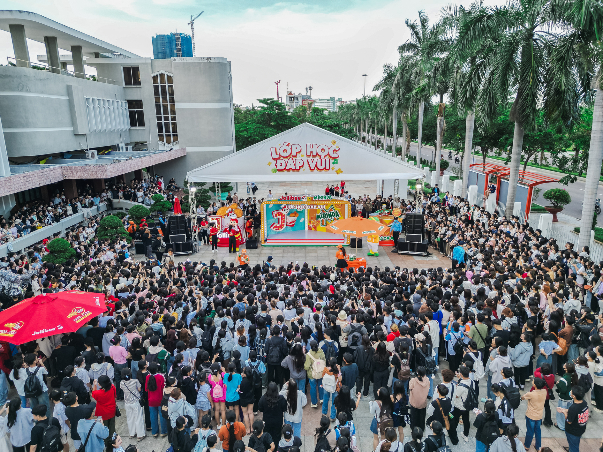 Jollibee thu hút 4 triệu lượt tiếp cận, làm “khuấy đảo” giới trẻ qua sự kiện 'Lớp Học Đáp Vui' - ảnh 5