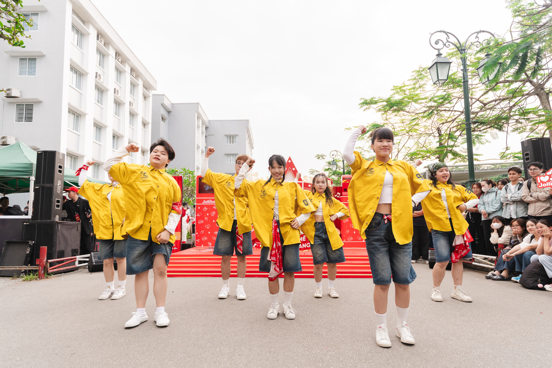 Jollibee bùng nổ cùng sinh viên qua sân chơi âm nhạc The Jolly Stars 2025 - ảnh 3