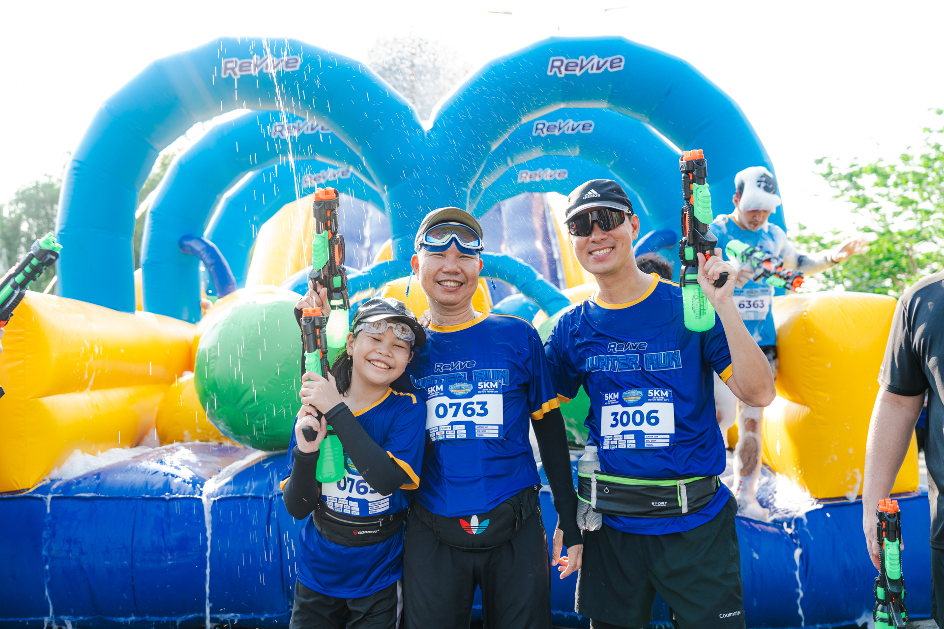 Trải nghiệm hè kiểu mới: vượt 5 trạm thử thách nước cực mát tại Revive Water Run 2025 - ảnh 5
