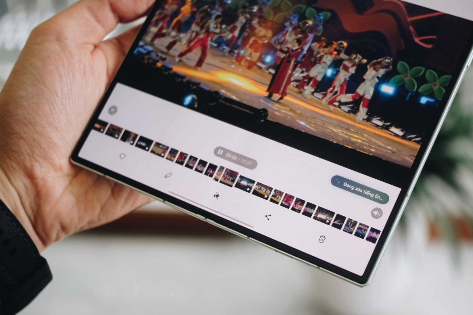 Gập mở khoảnh khắc tự hào dân tộc cùng Galaxy Z Fold7 tại đêm “concert Quốc gia” - ảnh 7