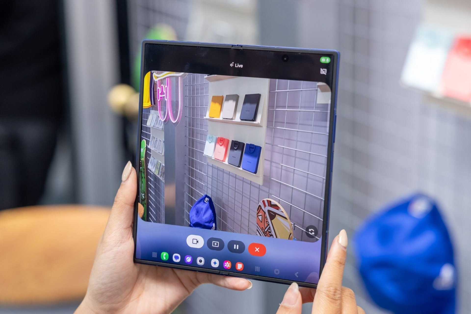 Đẳng cấp trong tầm tay, biểu tượng thời thượng gọi tên Galaxy Z Fold7 - ảnh 5
