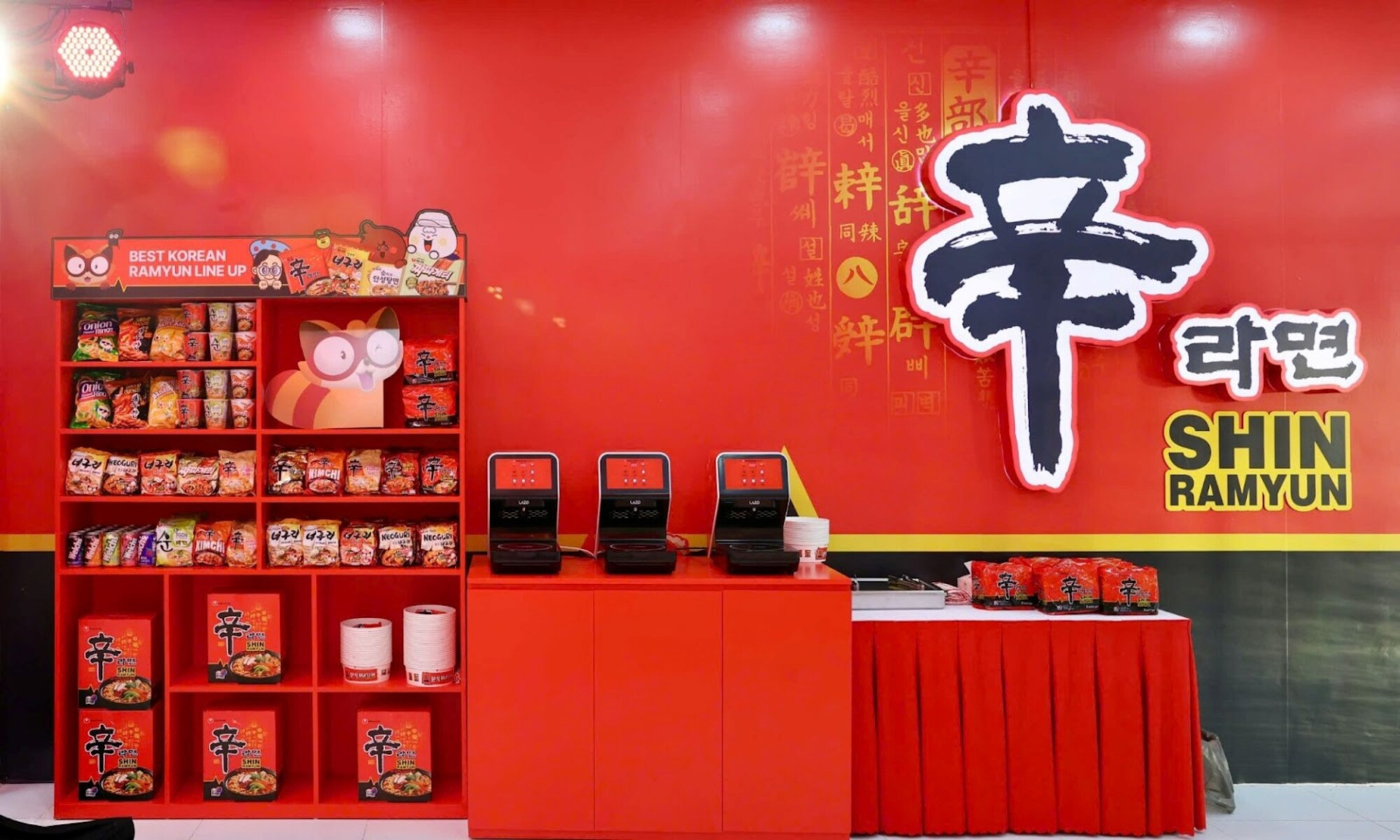 Pop-up Store Nongshim lần đầu xuất hiện tại Việt Nam, trở thành điểm đến thu hút giới trẻ - ảnh 2