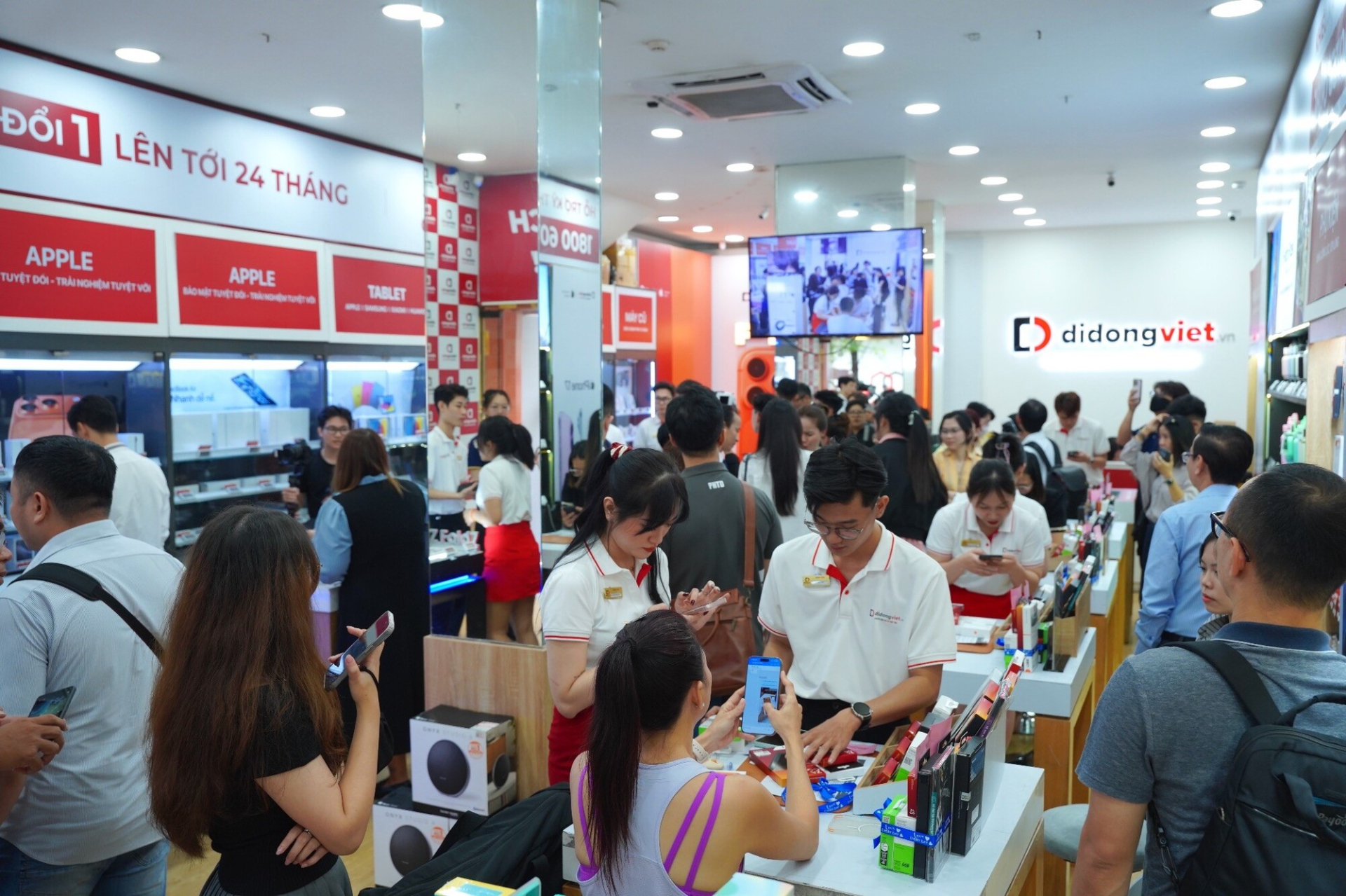 Ngô Kiến Huy, Ninh Dương Lan Ngọc cùng dàn sao rủ nhau “lên đời” iPhone 17, iPhone Air - ảnh 5