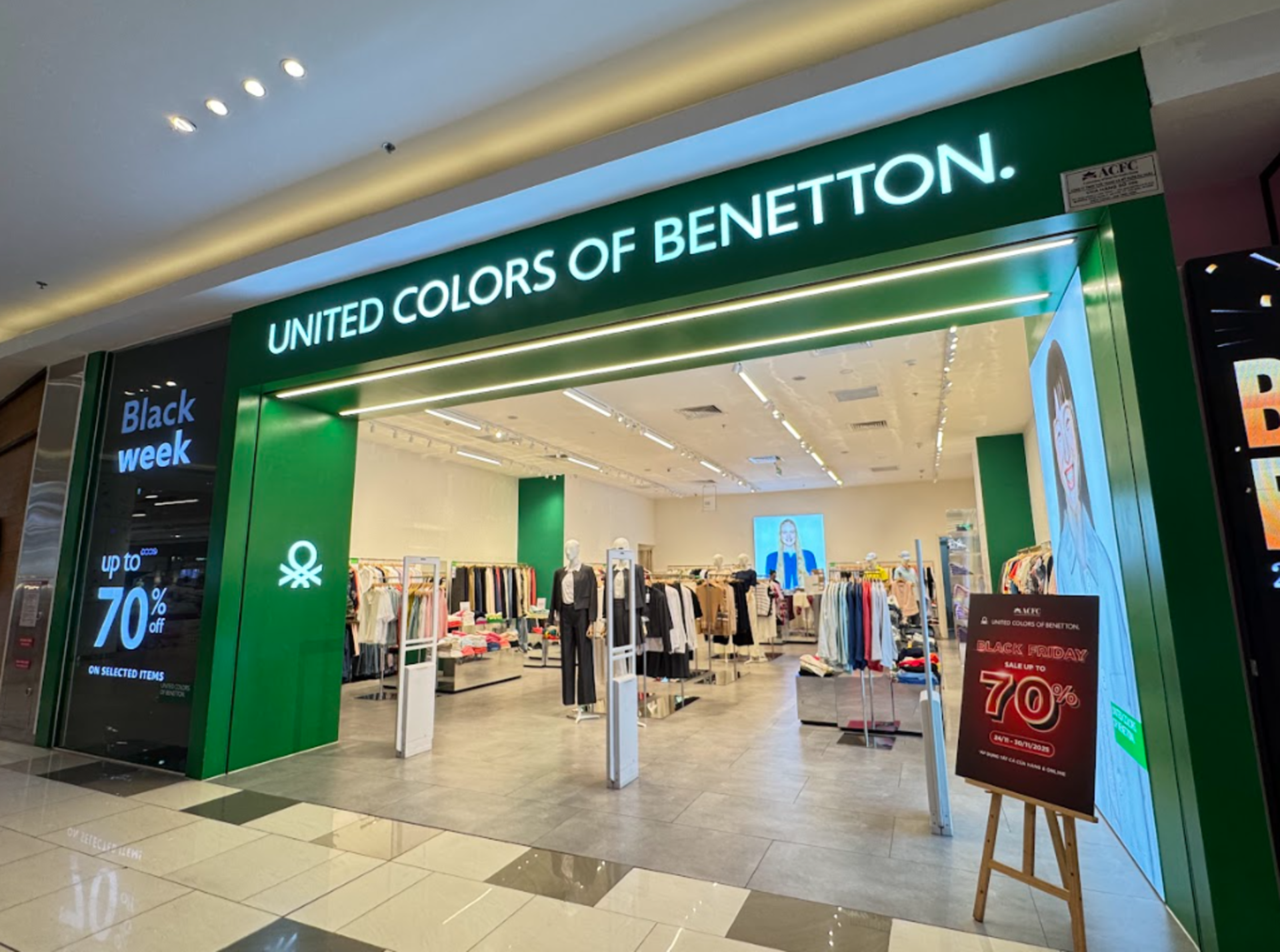 Top Các Dịp Sale Lớn Cuối Nam Mà Bạn Không Thể Bỏ Lỡ! Top1: ACFC Black Friday Sale - ảnh 2