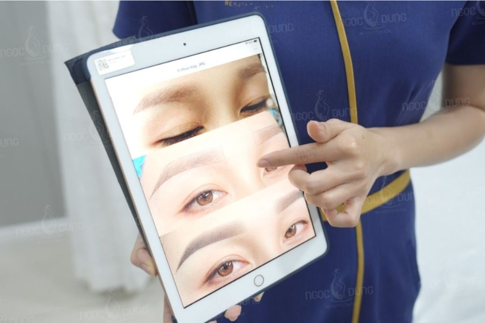 Phun mày chạm hạt vi điểm: Xu hướng chân mày tự nhiên 2025 - ảnh 2