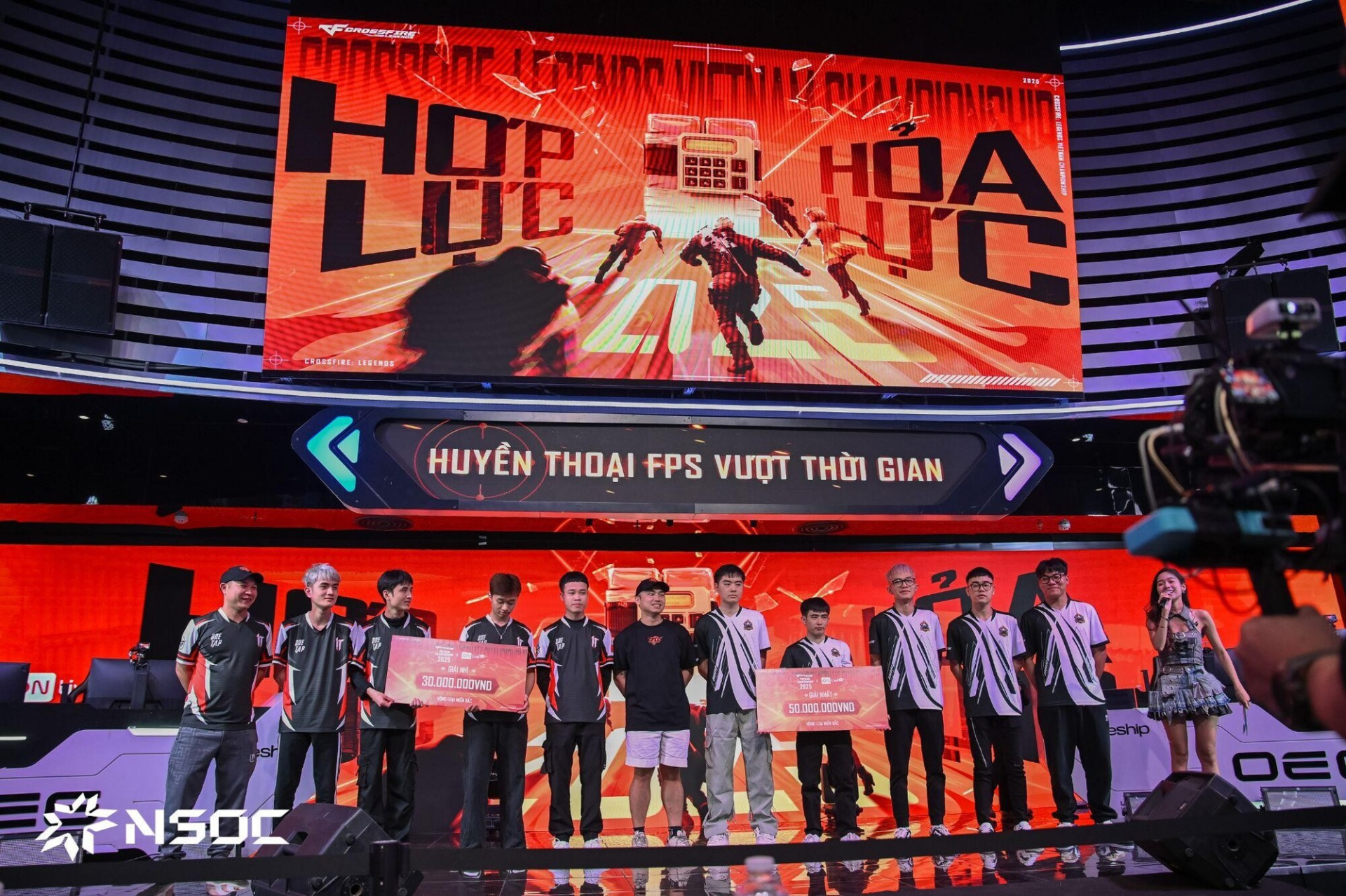 Wxrdie, 24k.Right cùng DJ Teddy Doox “đốt cháy” sân khấu Chung kết Quốc gia NSOC 2025 - ảnh 3