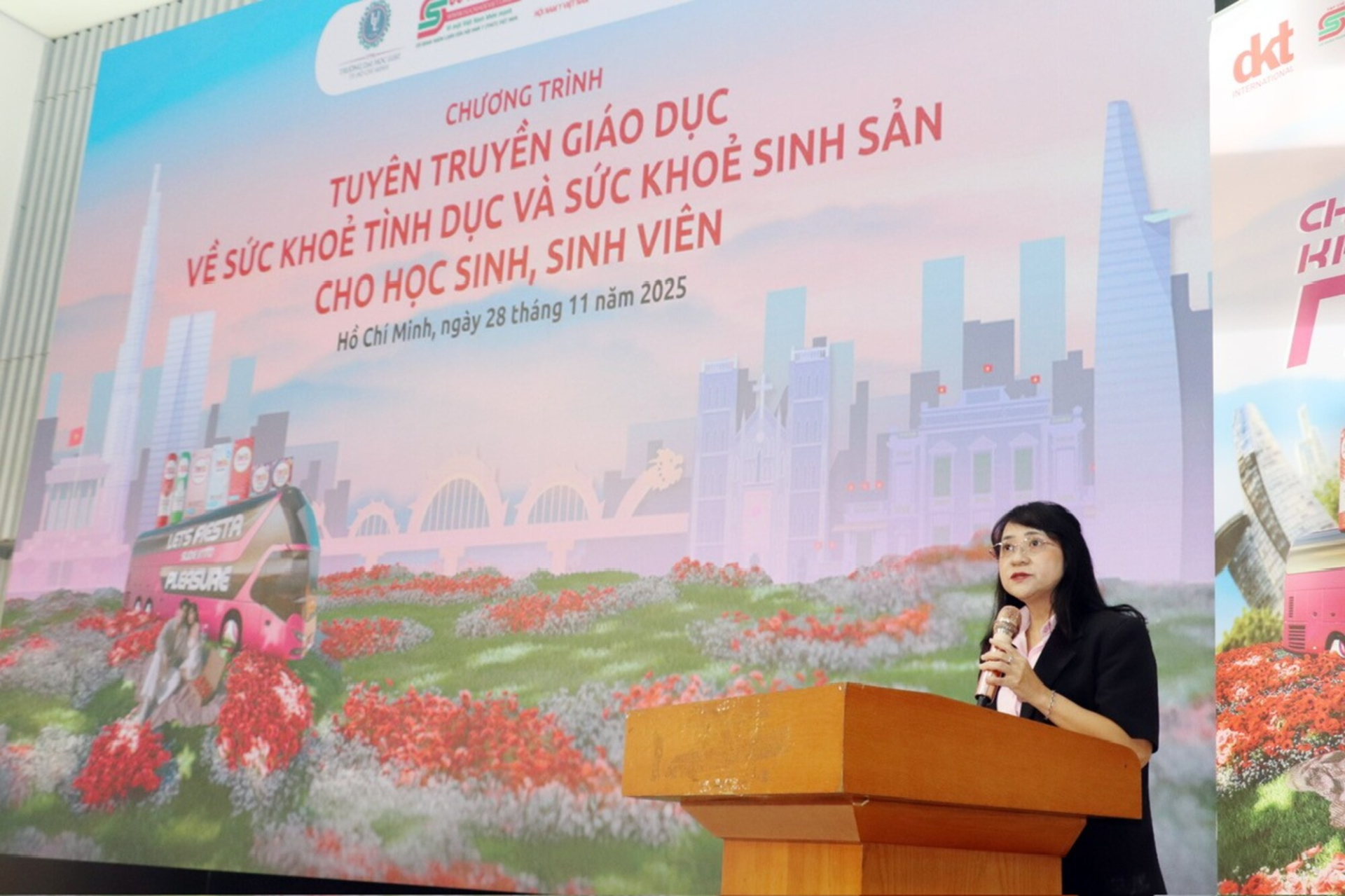 Sinh viên Đại học Luật “nói to chuyện khó nói” cùng Fiesta Tour 2025 - ảnh 3