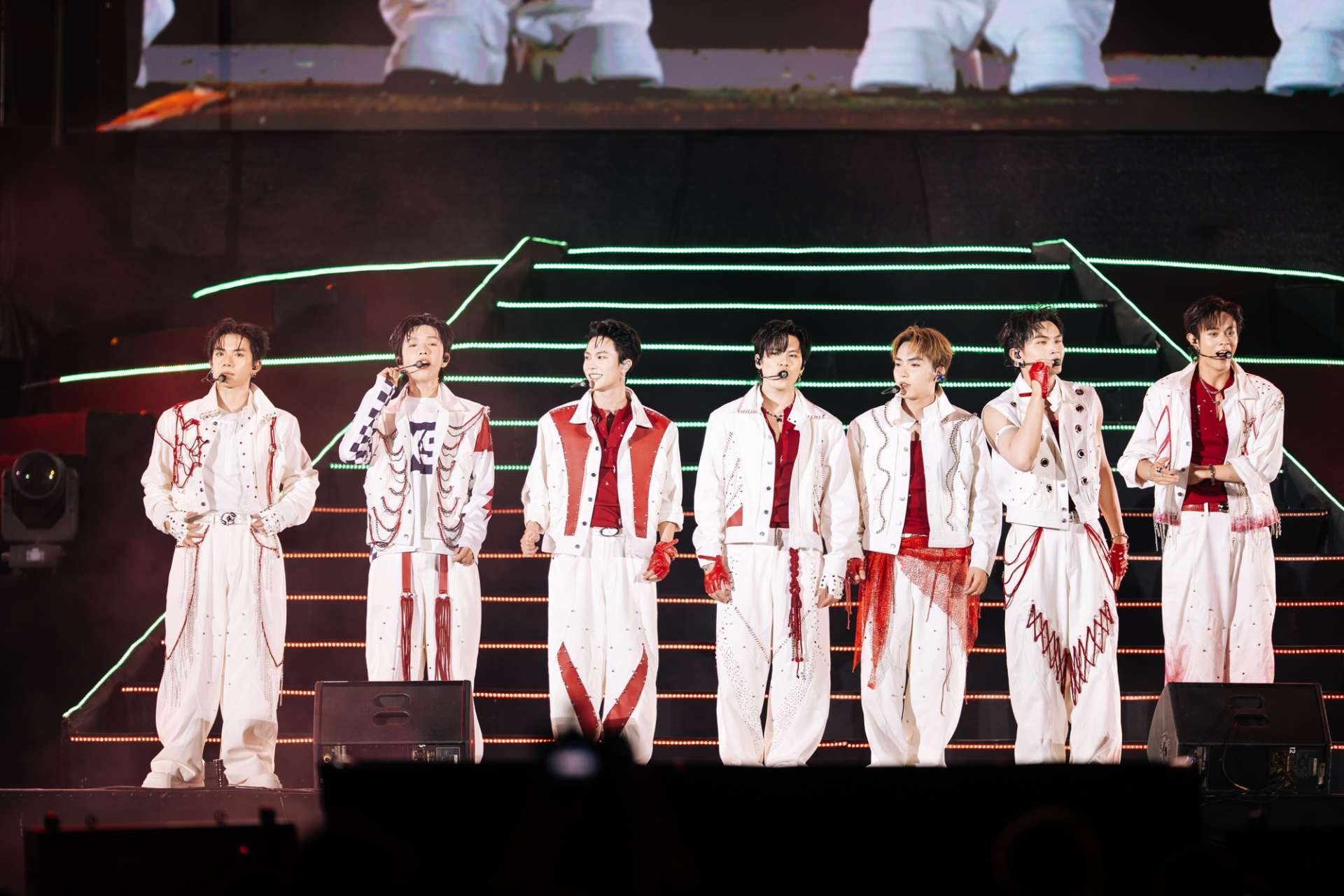 “Giữa tán rừng xanh” của OMO mang trải nghiệm rừng về phố với concert “chưa từng có” - ảnh 2