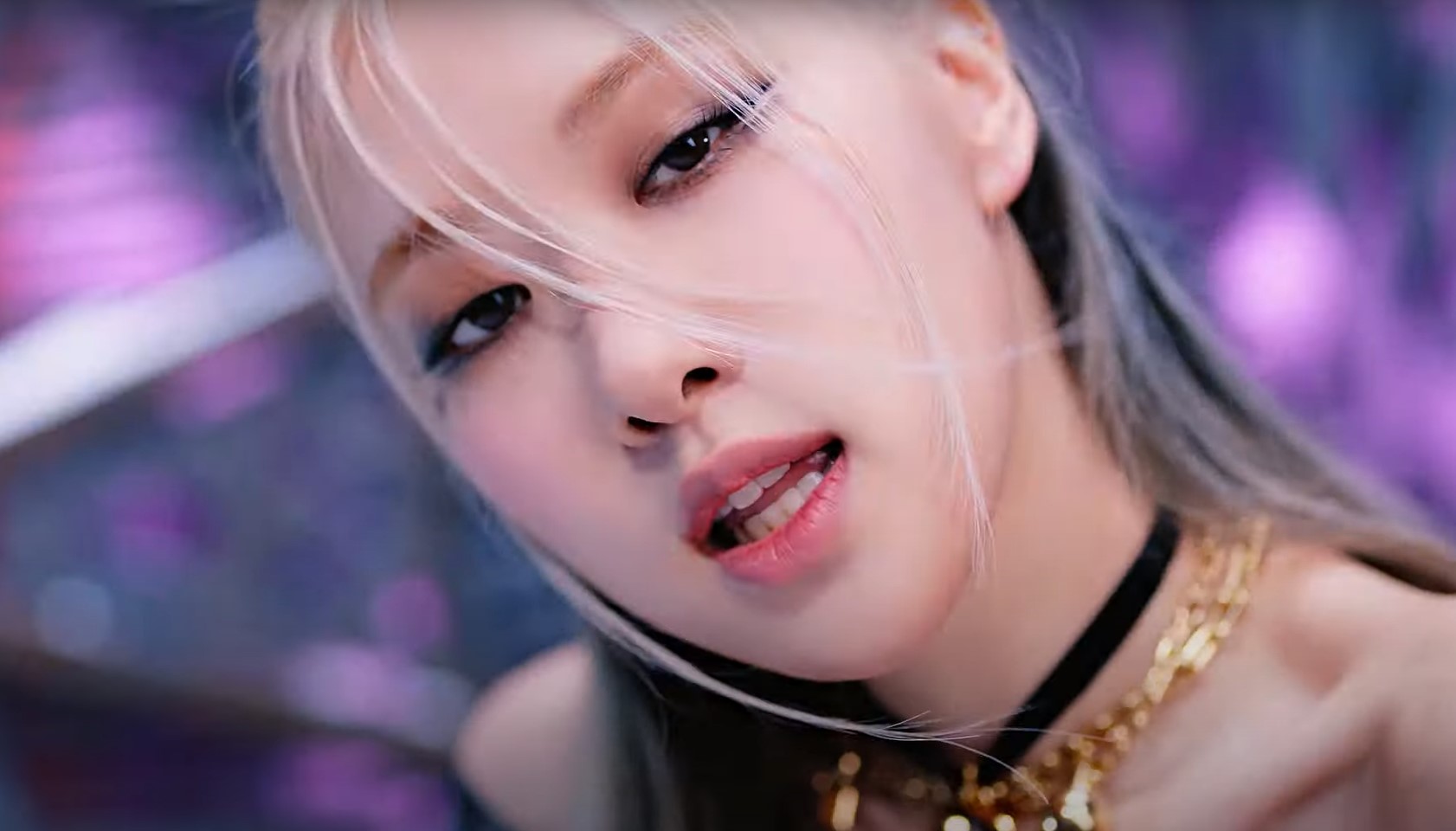 BLACKPINK trong MV comeback sau 2 năm: Nhan sắc đỉnh cao, thần thái ngút ngàn khiến fan 'dậy sóng' - ảnh 13