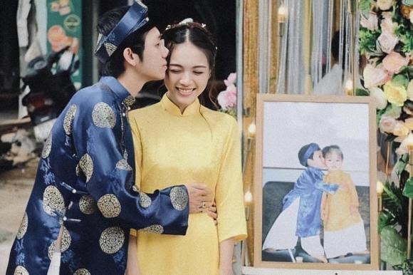 Cặp đôi cưới nhau nhờ tấm ảnh hôn má ngày bé, CĐM trầm trồ: 'Hẹn nhau từ kiếp trước à?' - ảnh 4