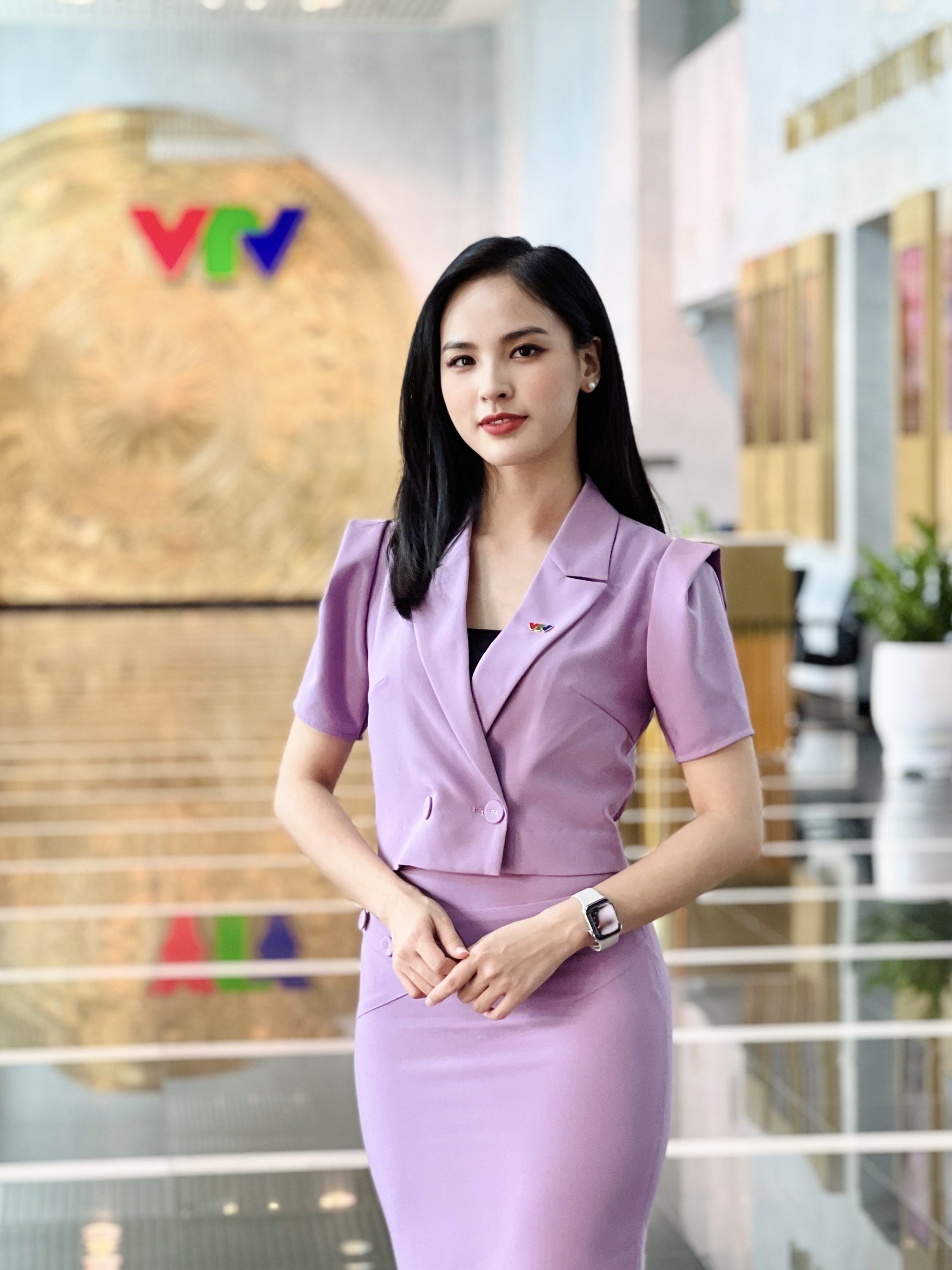 'Nhường' suất thi Miss Charm cho Thanh Thanh Huyền, MC Quỳnh Nga 'ẵm' luôn ghế Giám đốc Quốc gia của Miss Universe Vietnam - ảnh 5