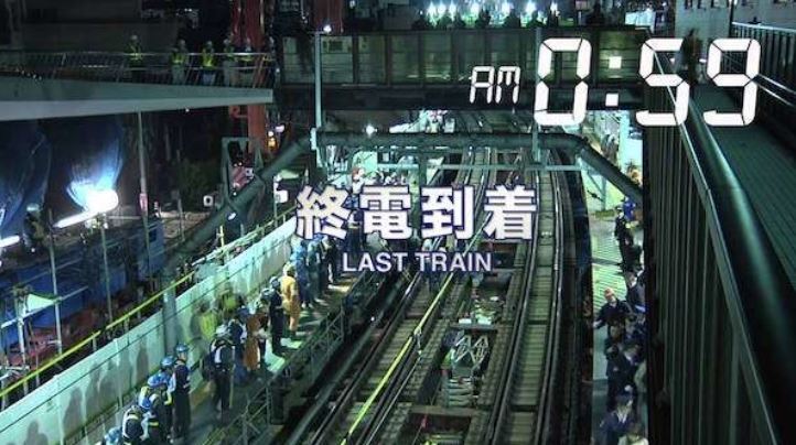 Nhật Bản xây đường ray tàu điện ngầm trong 3,5 giờ, nhanh bằng 8 vạn người làm trong 8 năm khiến thế giới kinh ngạc - ảnh 3