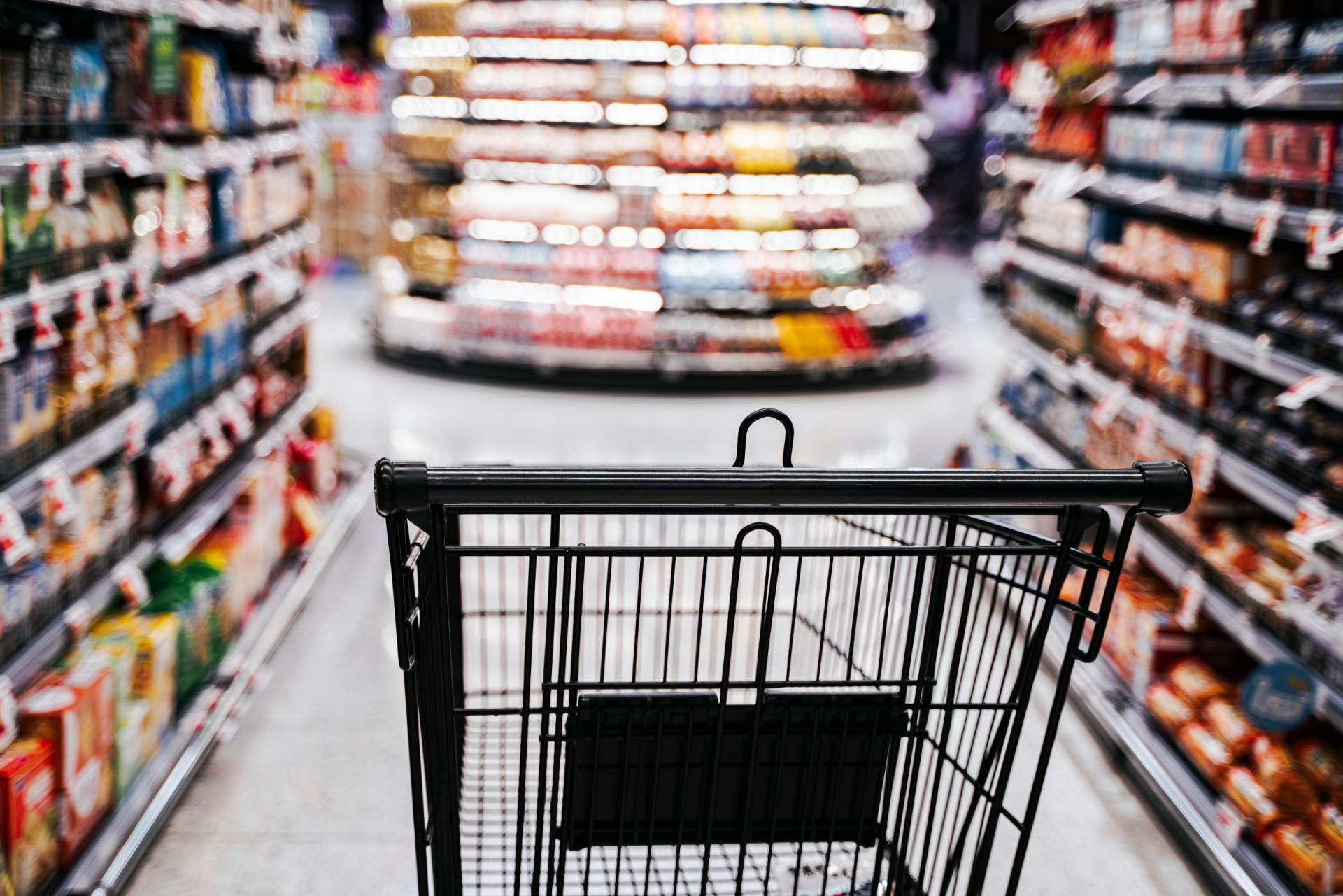 Nhân viên tiết lộ 7 thứ không nên mua trong siêu thị, càng giảm giá càng phải tránh - ảnh 1