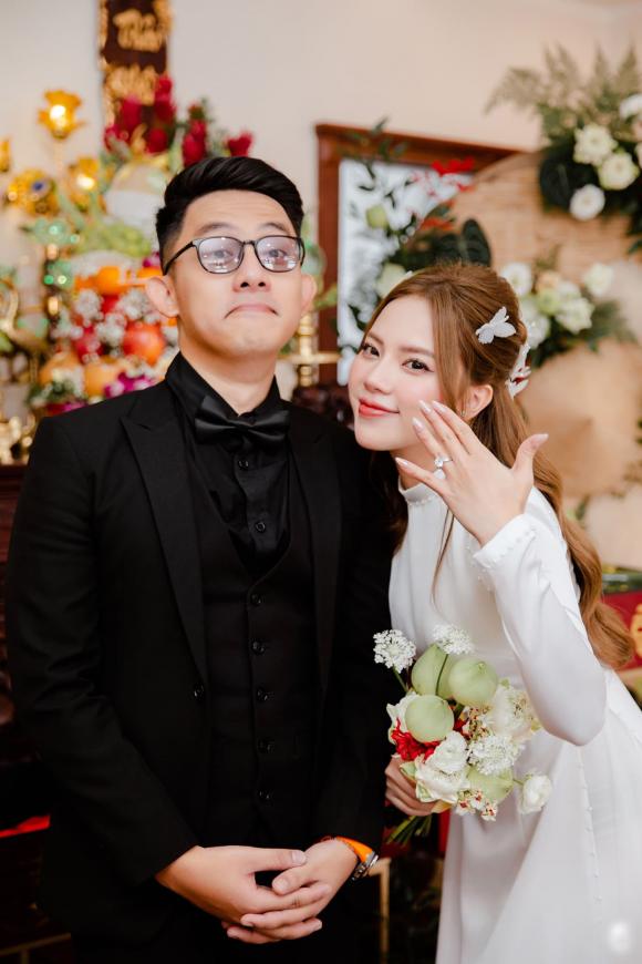 Tống Đông Khuê đã đính hôn với bạn gái Thảo Nhi.