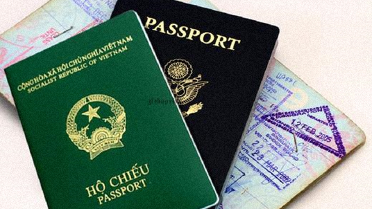 Hộ chiếu Việt Nam đã tăng 10 bậc so với năm 2022 (ảnh minh họa)