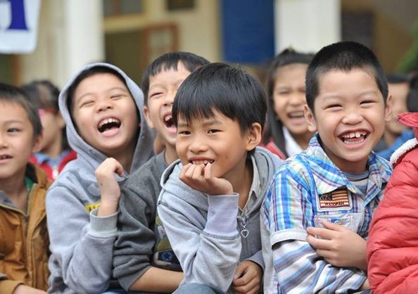 Việt Nam vượt mặt Trung Quốc trên bảng xếp hạng độ hạnh phúc.