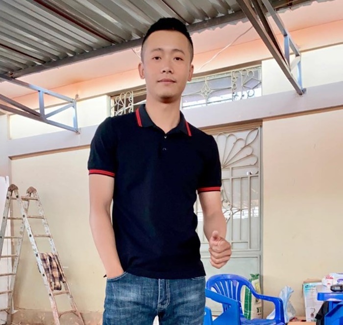 Quang Linh Vlog lập nghiệp tại châu Phi.
