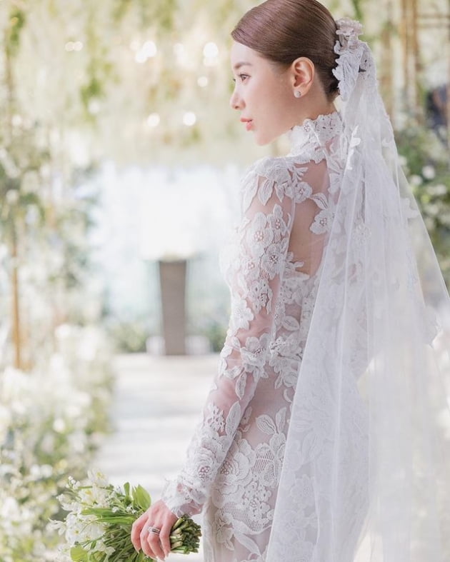 Seo In Young trong đám cưới vào tháng 2 năm nay.