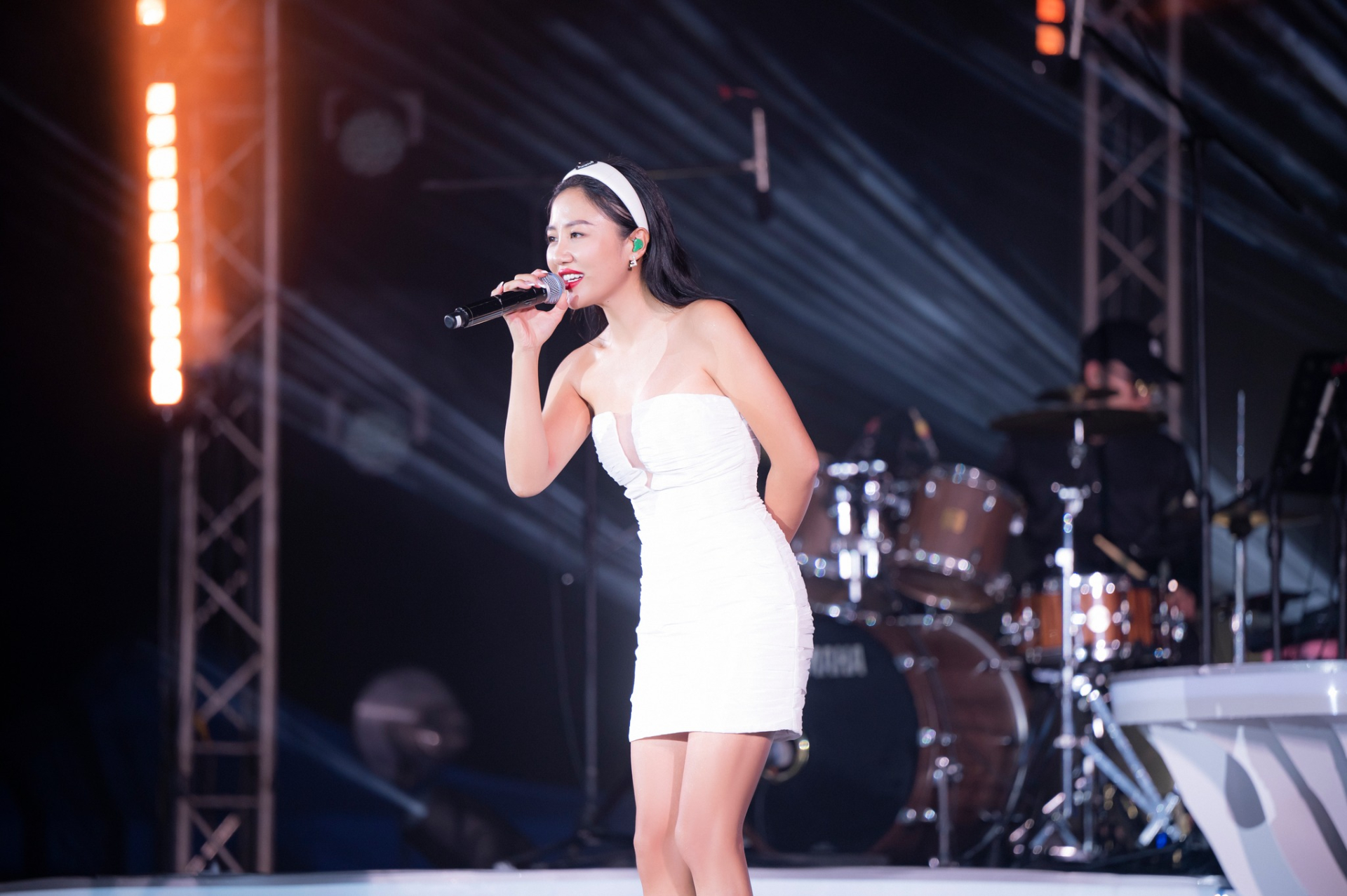 Giọng hát của Văn Mai Hương được đánh giá cao, nhất là trong những màn hát live của nữ ca sĩ.