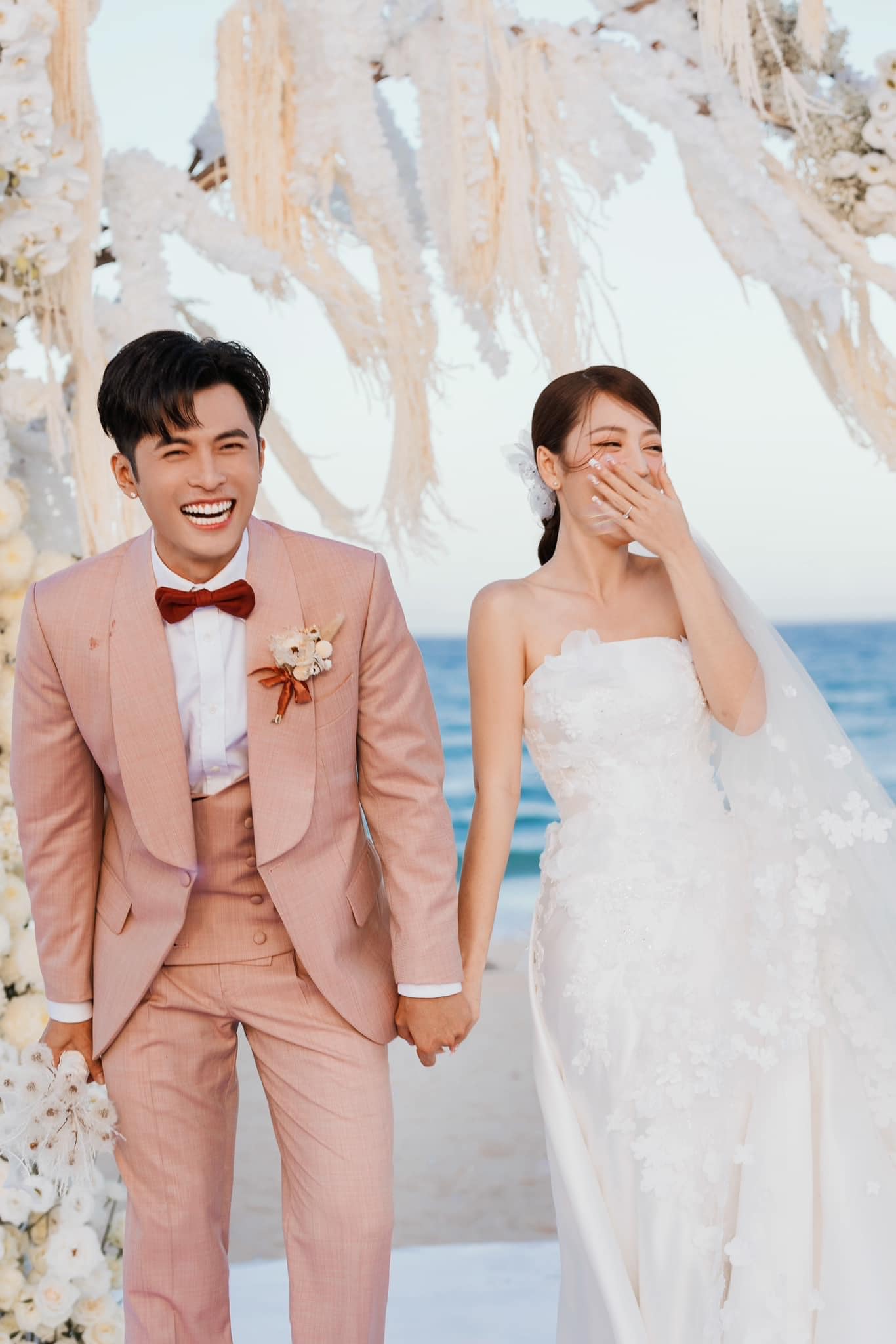 Đám cưới Puka - Gin Tuấn Kiệt được nhiều netizen quan tâm theo dõi