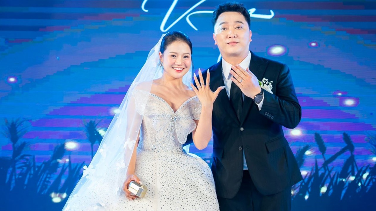 Nam ca sĩ Việt 'tiên tri' đúng tên của vợ từ hơn 10 năm trước, đến ngày đám cưới phát hiện sự thật vỡ òa - ảnh 1