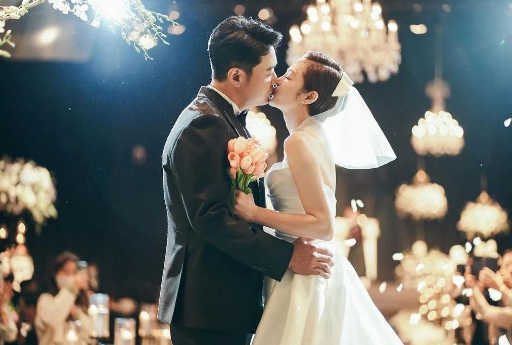 Nữ diễn viên 'Thư ký Kim sao thế?' đám cưới 'khủng': 1000 khách mời, được tài tử hạng A trả hết chi phí - ảnh 3