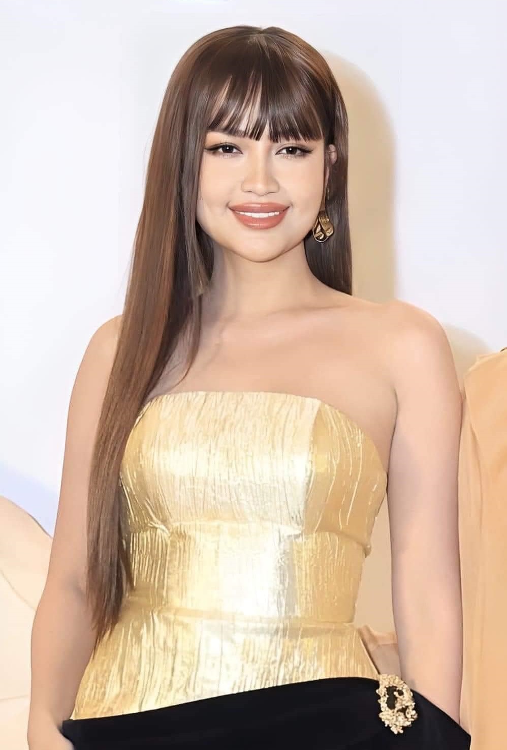 Nhan sắc thời Quán quân Vietnam's Next Top Model của Hoa hậu Ngọc Châu gây tiếc nuối? - ảnh 1