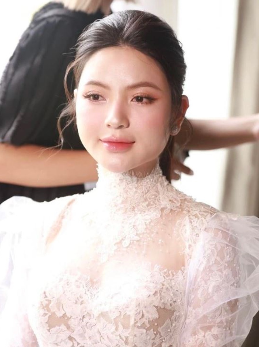 Soi váy cưới 150 triệu của Chu Thanh Huyền, một chi tiết đặc biệt khiến giá trị cao vút lên trăm triệu - ảnh 2
