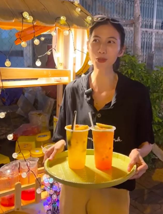 Nữ người mẫu đình đám của Vietnam's Next Top Model nay bán trà muối ớt ở vỉa hè, sức khỏe đáng lo ngại - ảnh 1